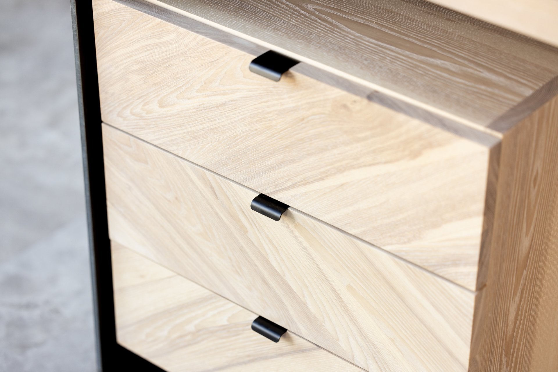 Aurora Desk