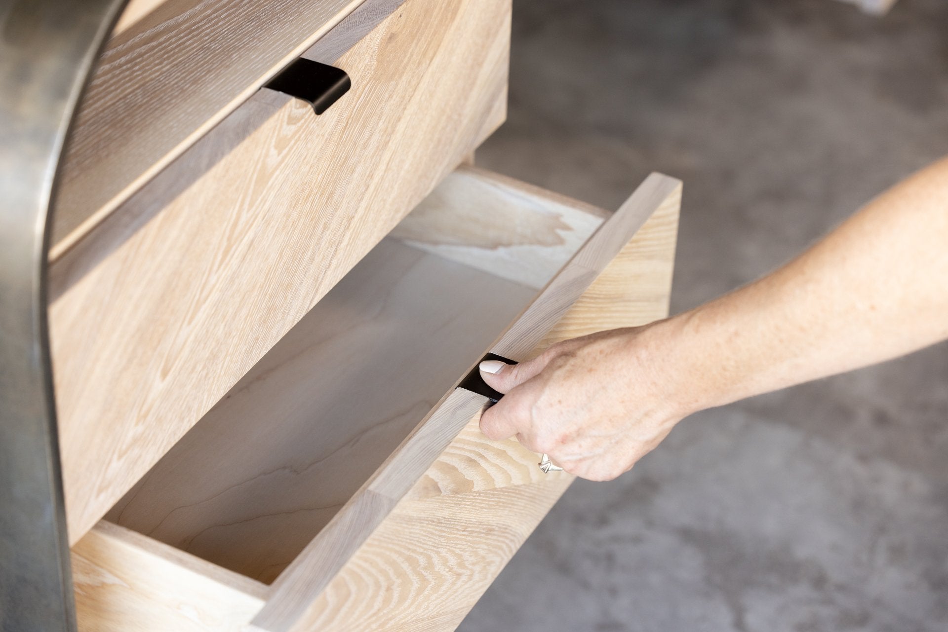 Aurora Desk