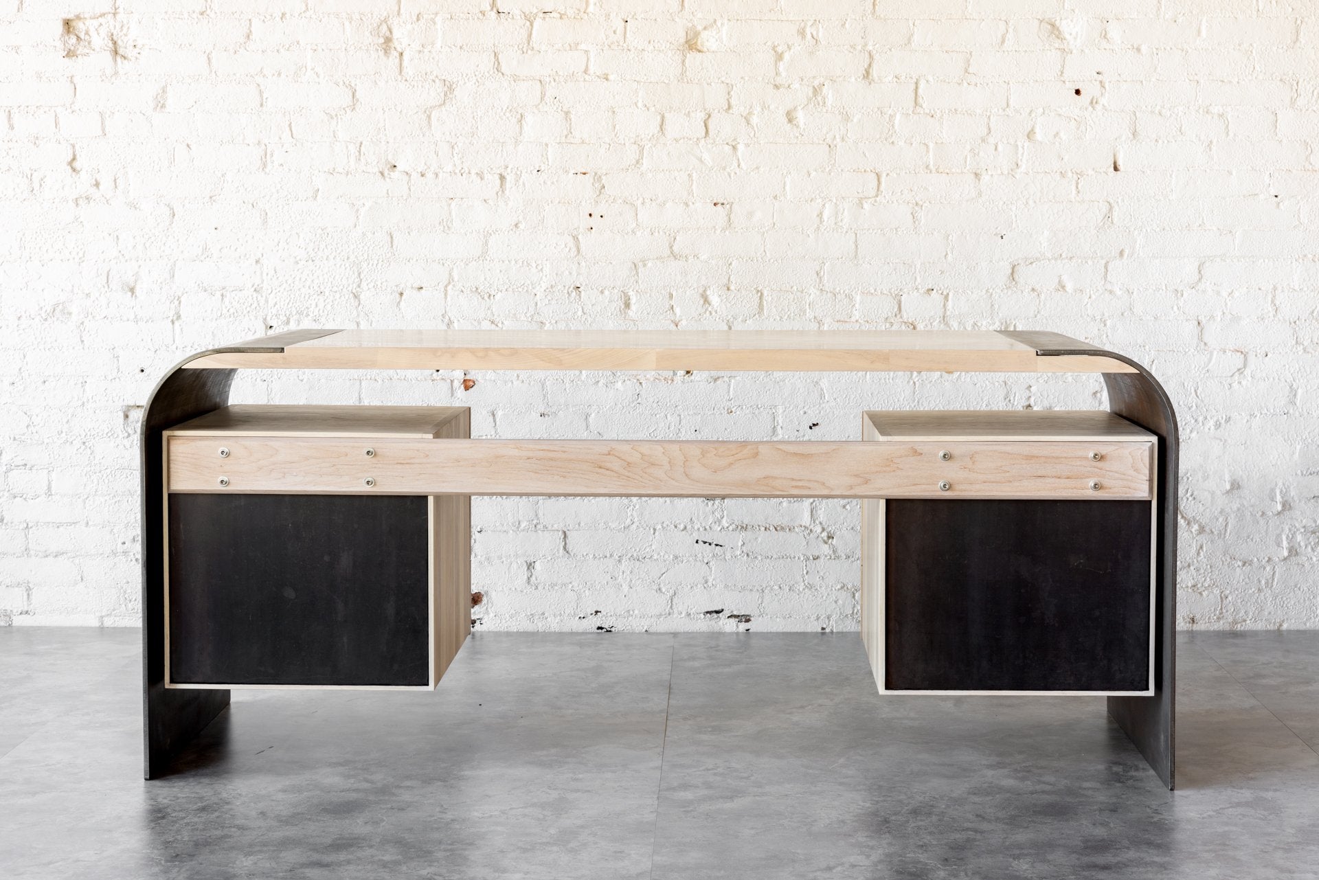 Aurora Desk