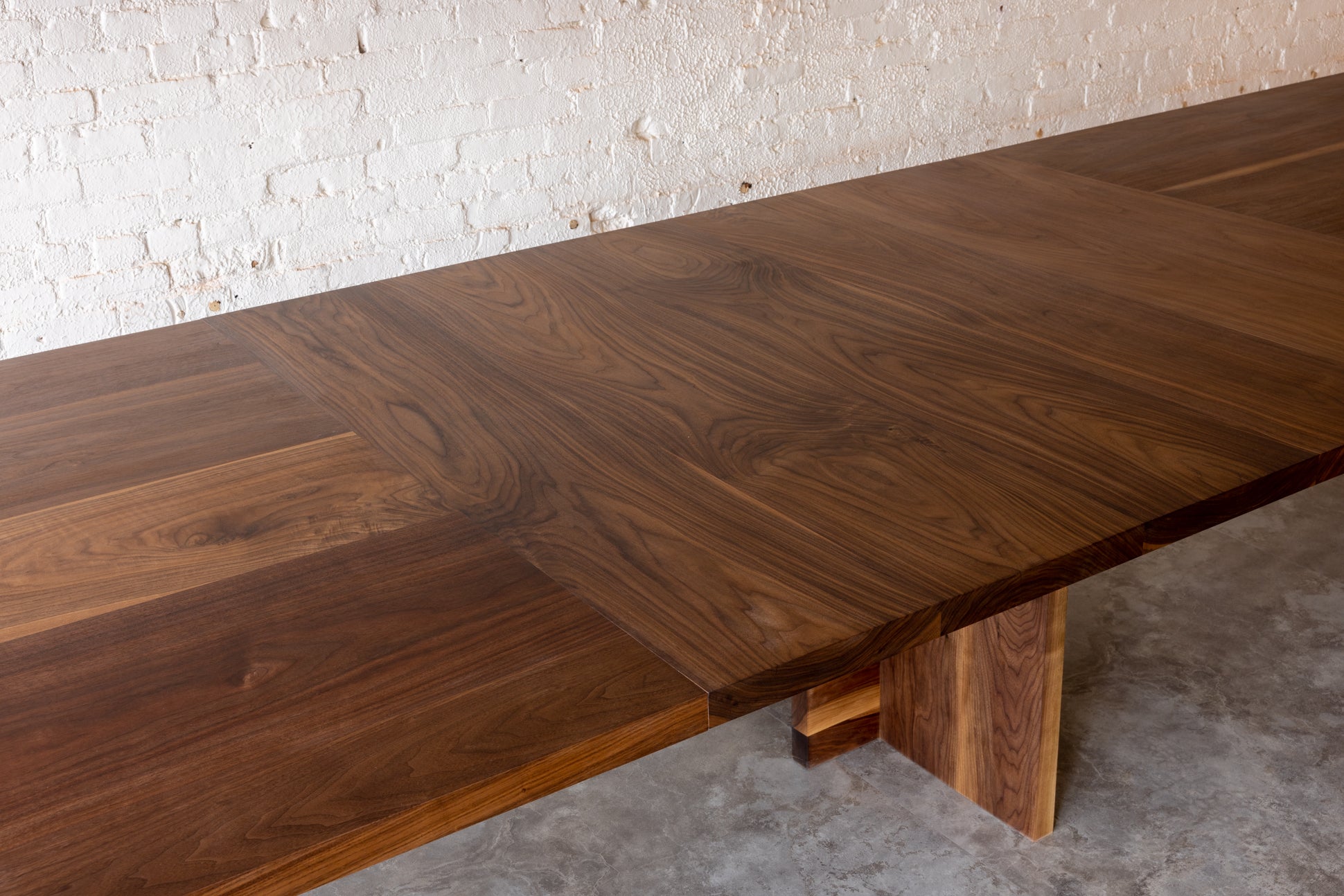 Georgia Boardroom table