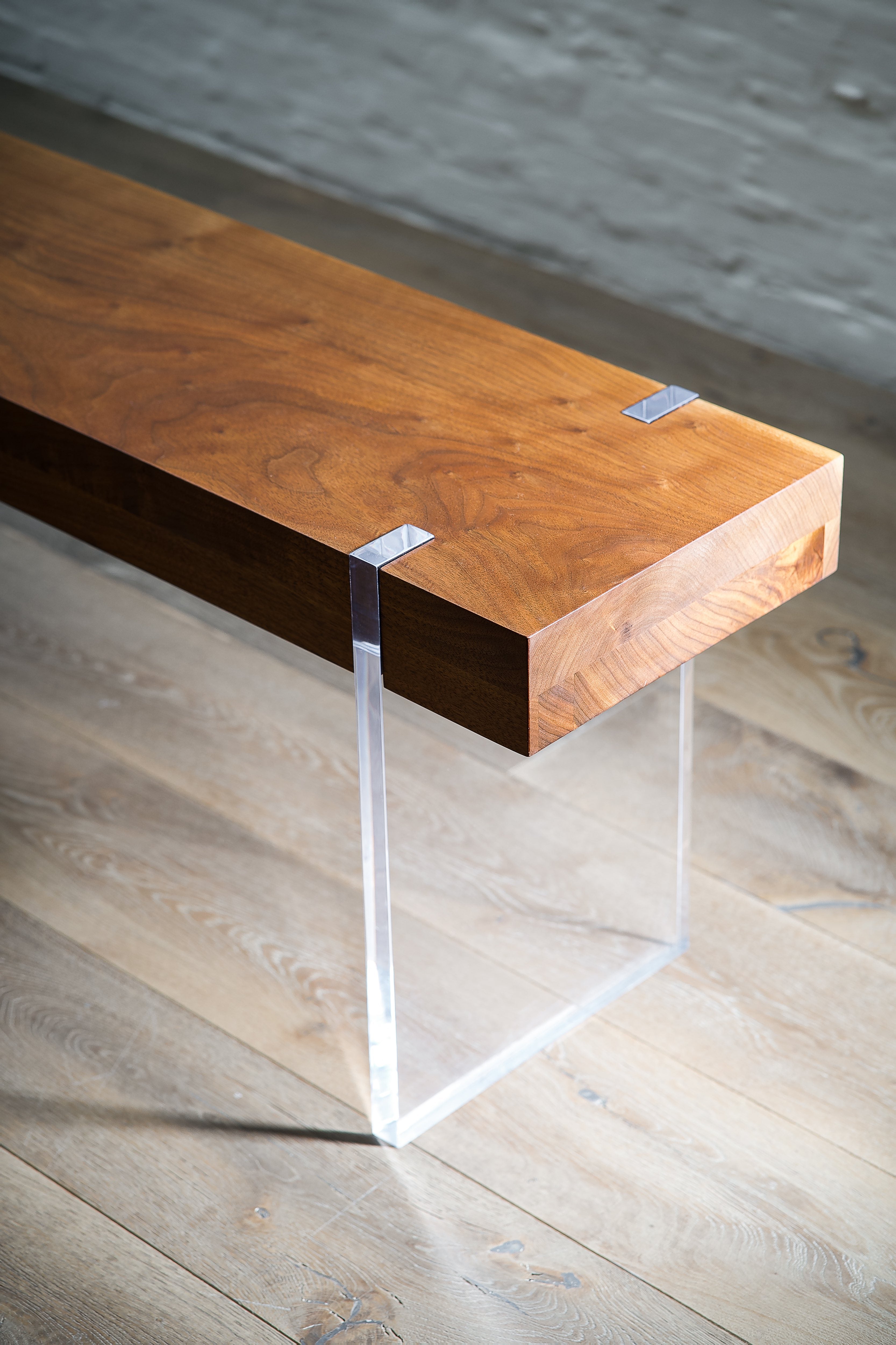 Tillikum Walnut Bench