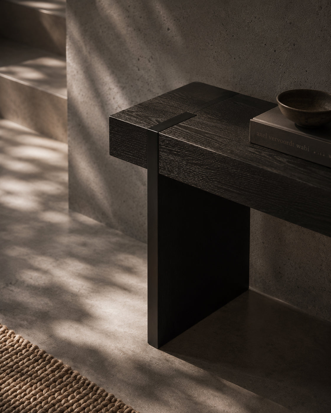 Tillikum Bench — Matte Black Oak