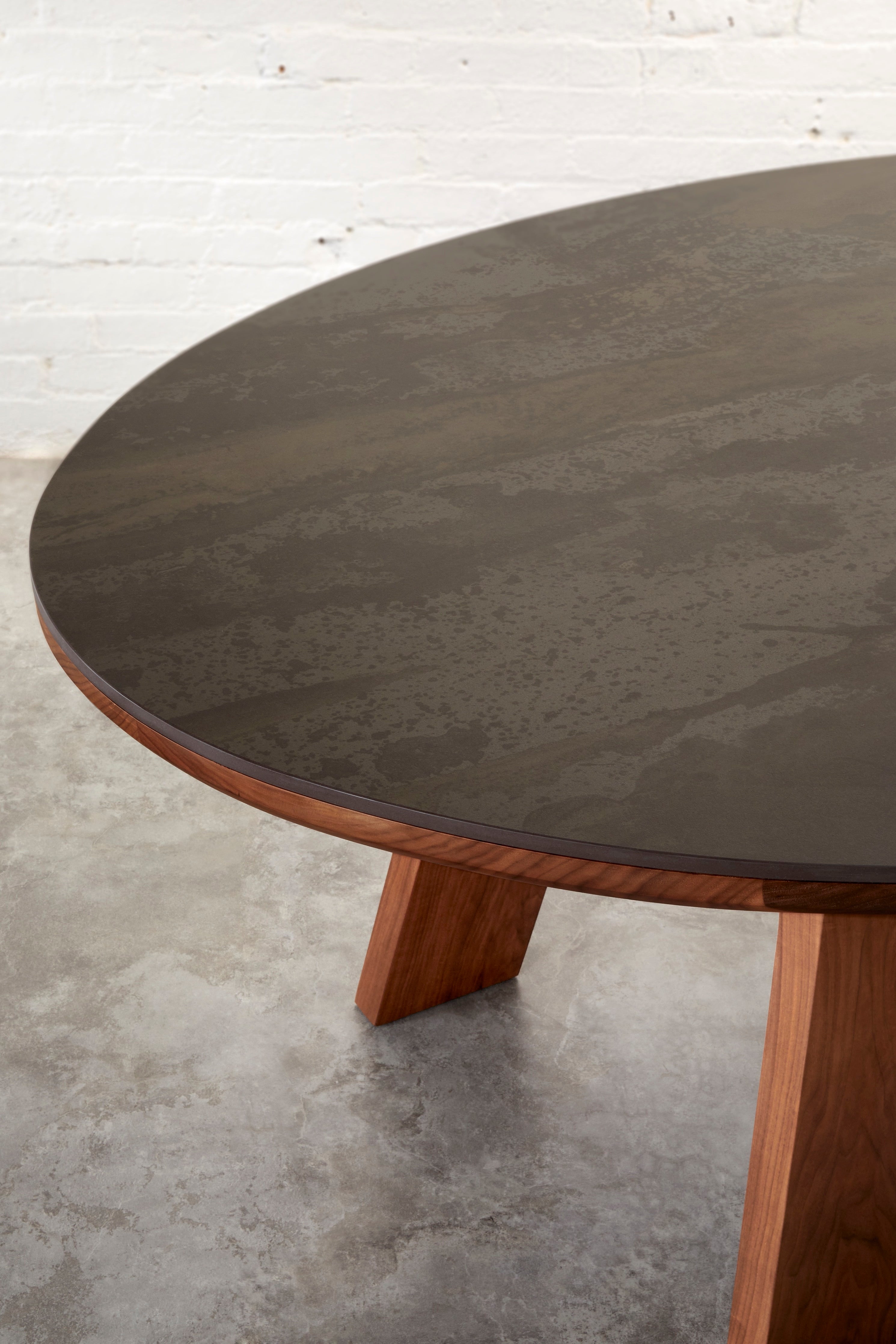 Nieves Walnut table