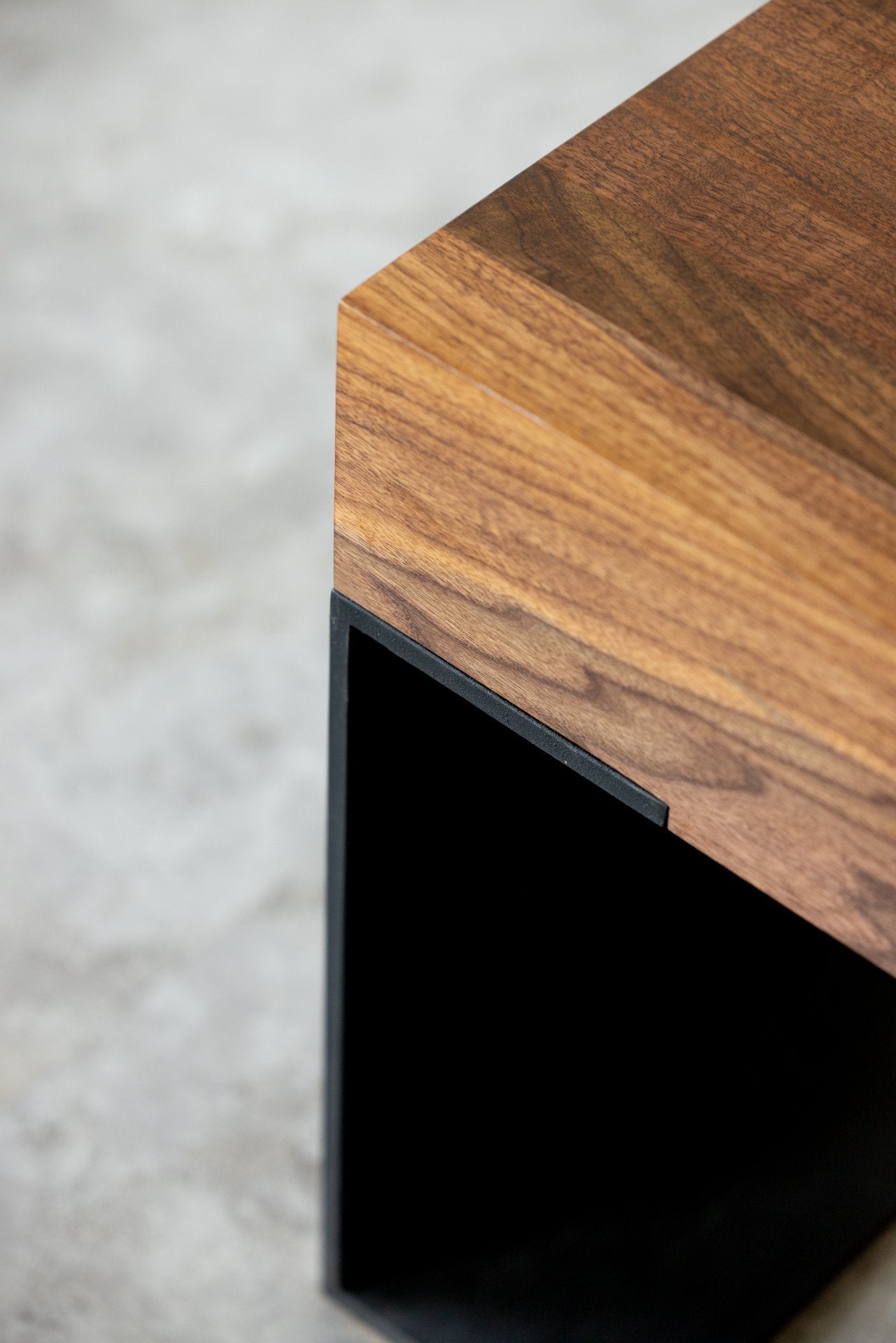 Kai Walnut bench